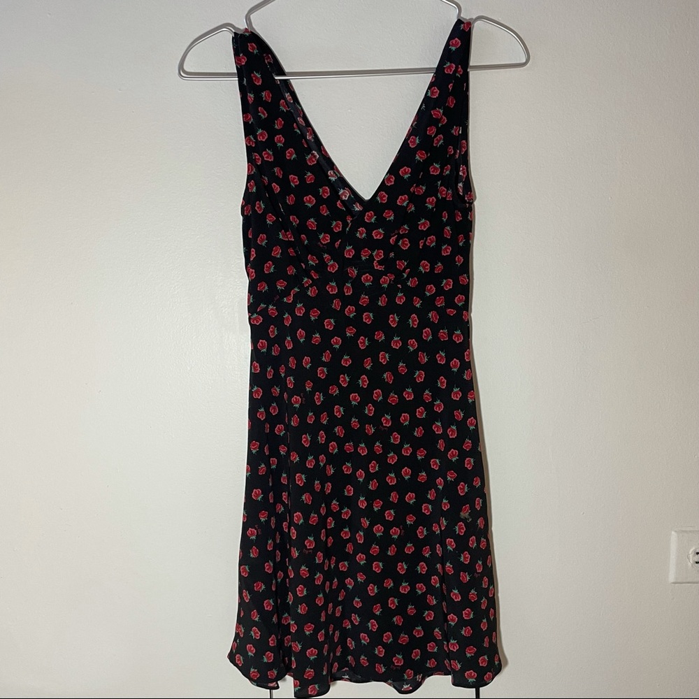 Réalisation Par floral rose Isabelli dress